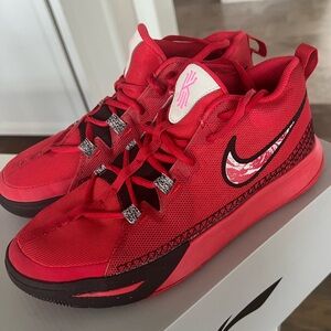 Nike Kyrie Flytrap 6 University Red